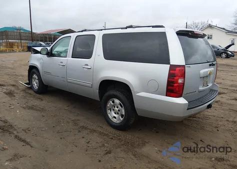 2013 Chevrolet Suburban 1500 Lt from USA, damaged, VIN 1GNSCJE03DR128627